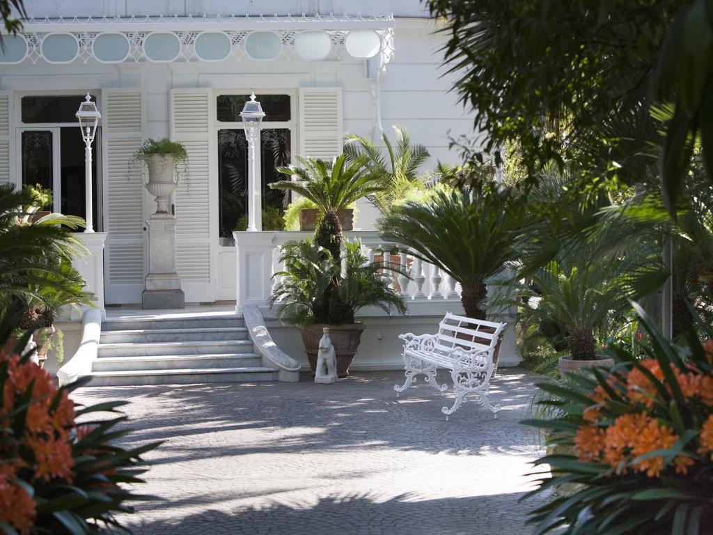 Relais Villa Savarese Sant'Agnello Exterior photo