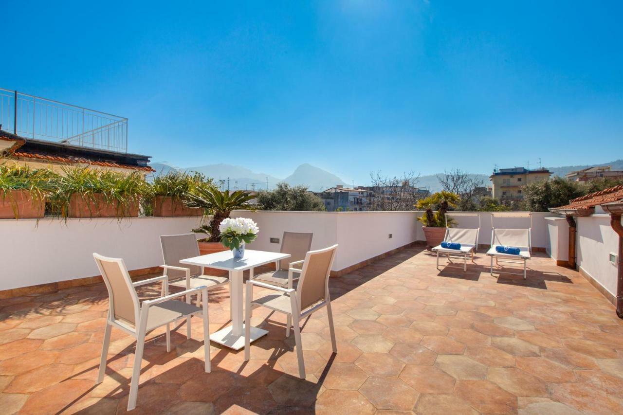 Relais Villa Savarese Sant'Agnello Exterior photo