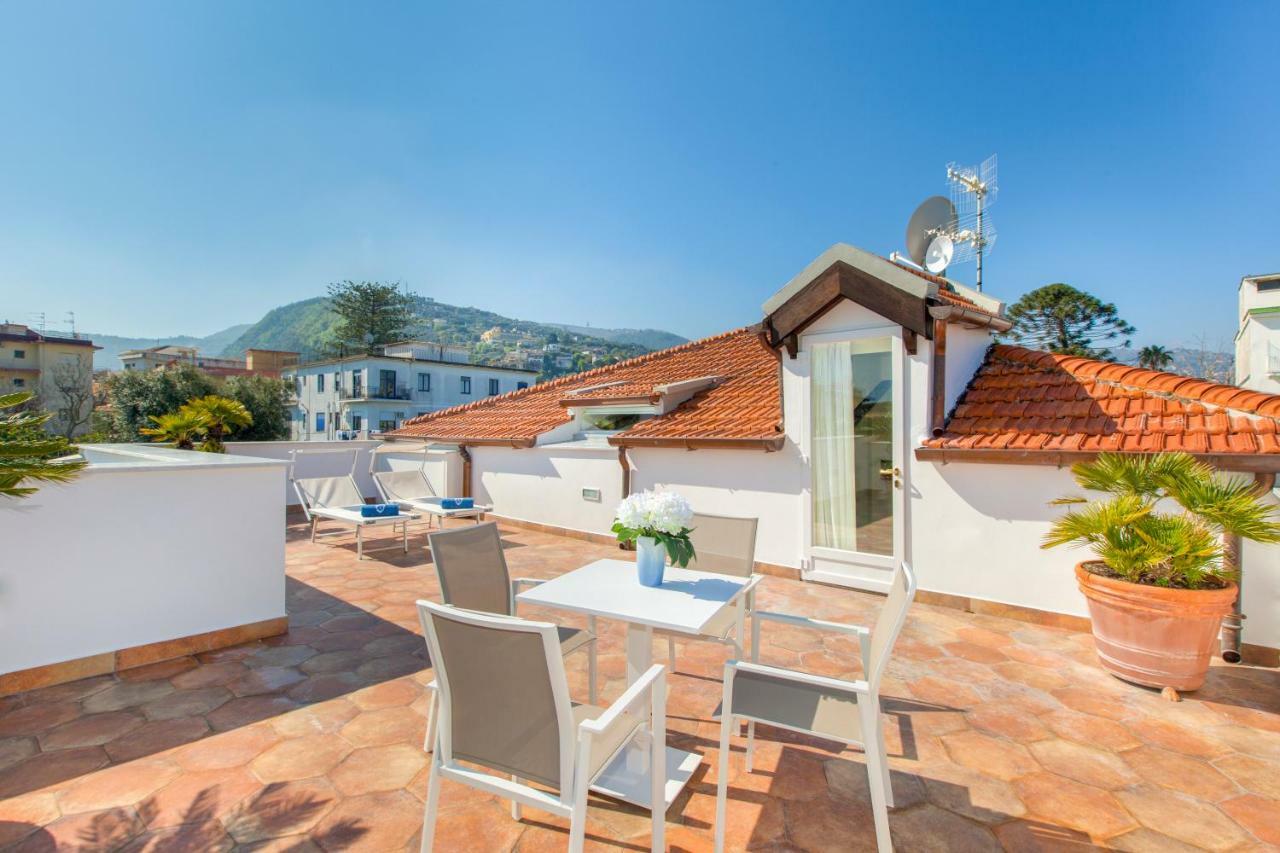Relais Villa Savarese Sant'Agnello Exterior photo